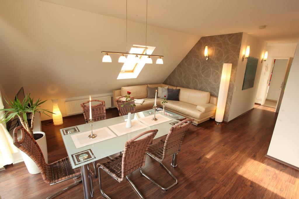 オストゼーバート・ディアーハーゲン Haus Amo Solemアパートホテル 部屋 写真
