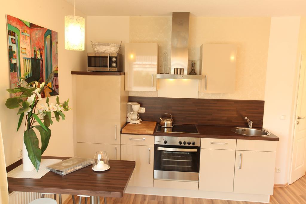 オストゼーバート・ディアーハーゲン Haus Amo Solemアパートホテル 部屋 写真